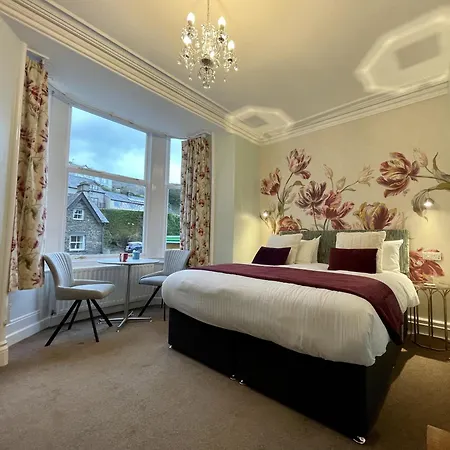 Bed & Breakfast Elder Grove 4*