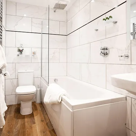 Elder Grove אמבלסייד