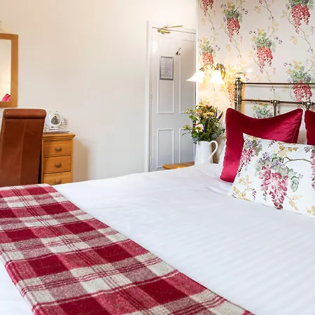 Elder Grove לינה וארוחת בוקר 4*